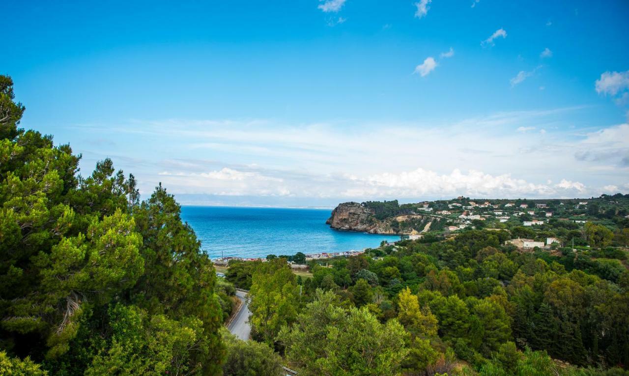 カステッランマーレ・デル・ゴルフォ Casa Vacanze Baia Di Guidalocaヴィラ エクステリア 写真