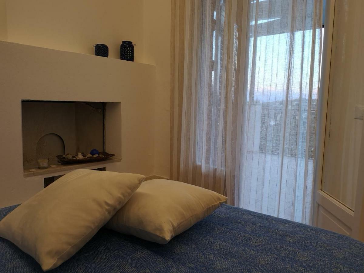 カステッランマーレ・デル・ゴルフォ Casa Vacanze Baia Di Guidalocaヴィラ エクステリア 写真